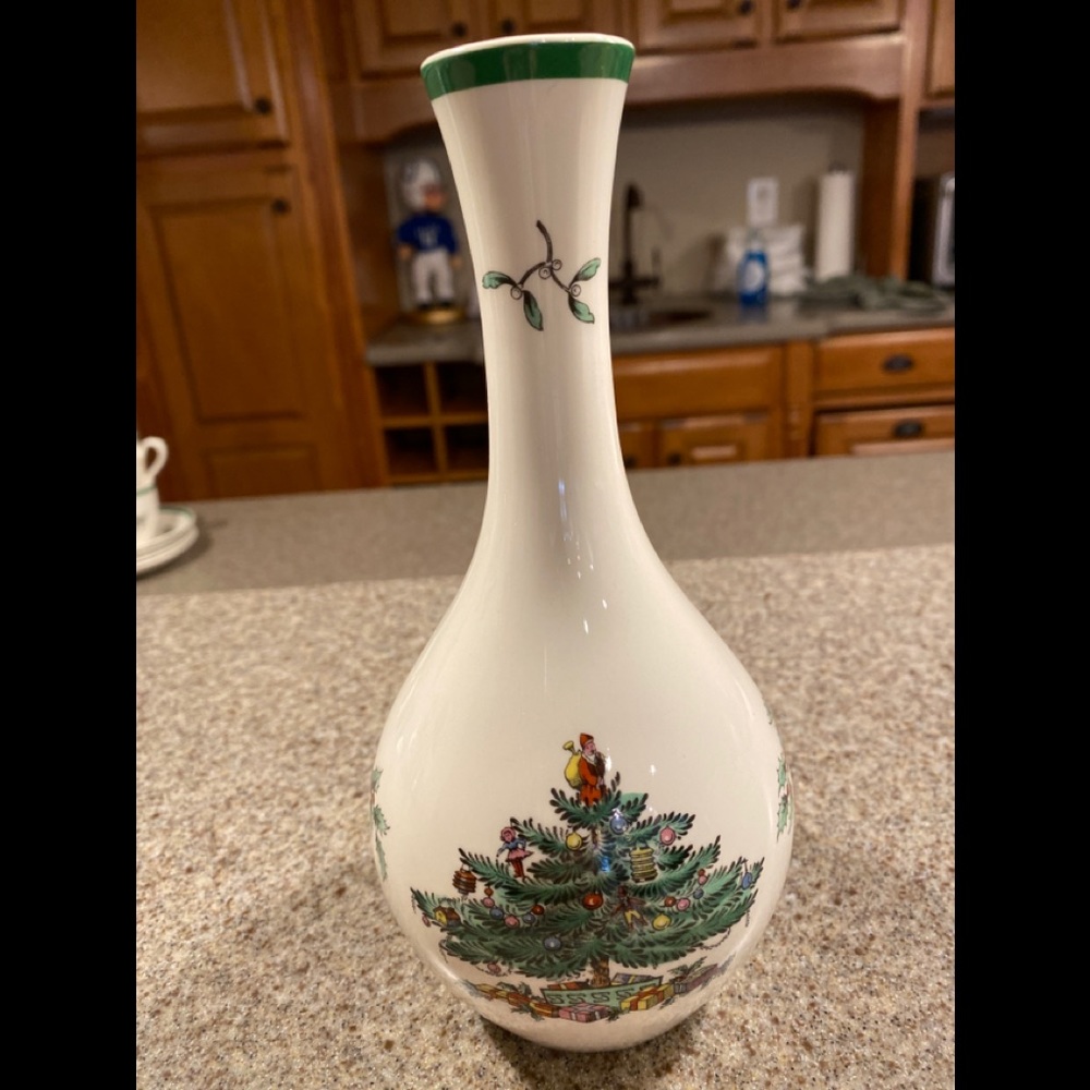 Spode Christmas Tree Vase NEVER USED